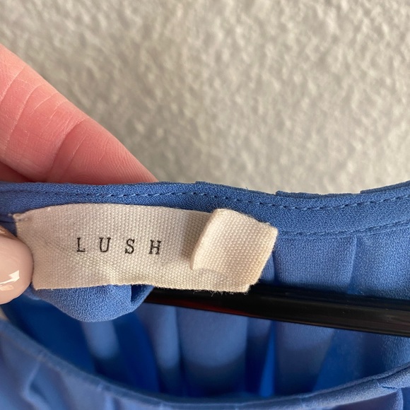 Lush Tank Top - Picture 4 of 5